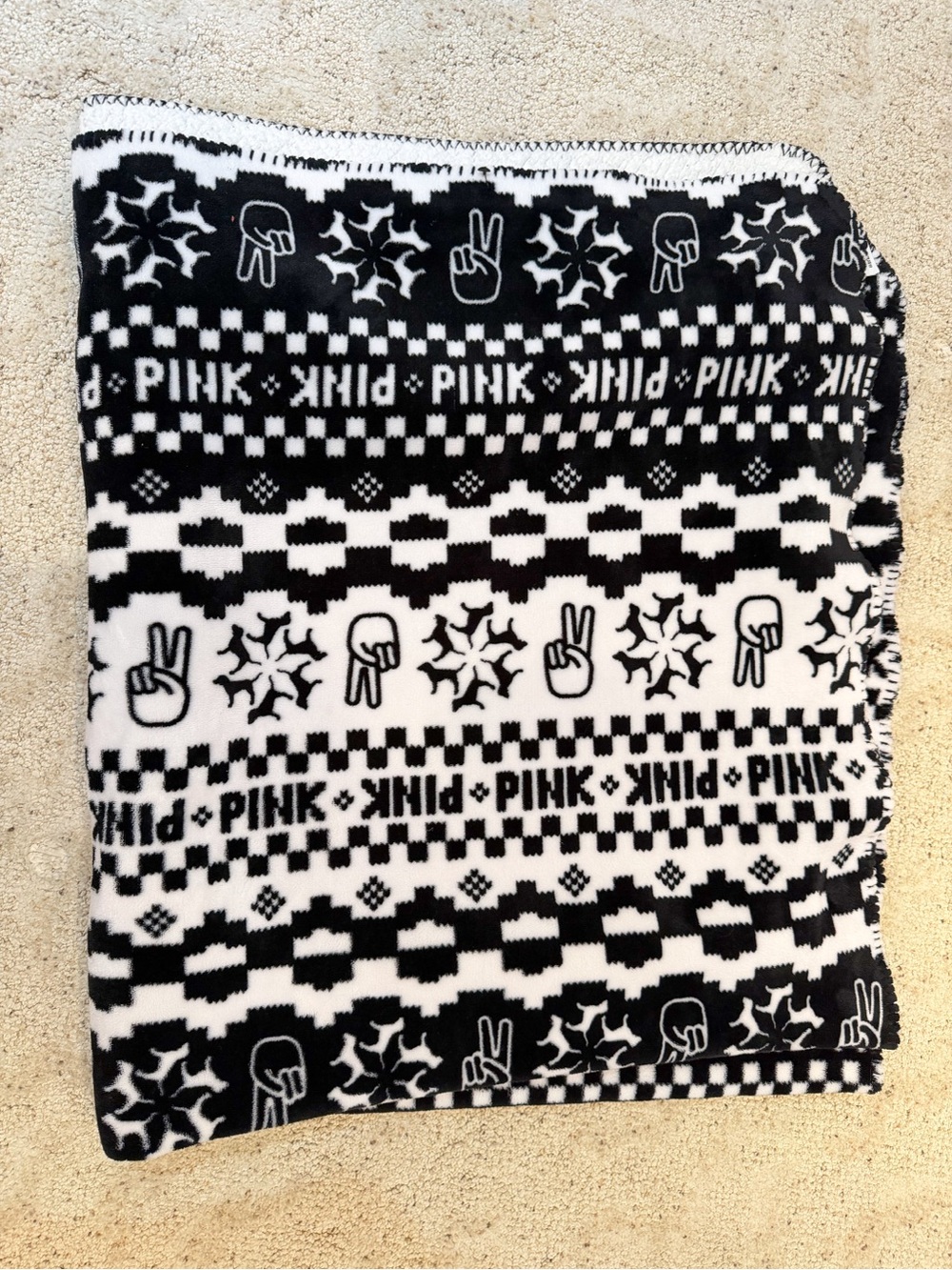 PINK Victoria's Secret Teen Black & White Logo Fleece Blanket 59x60